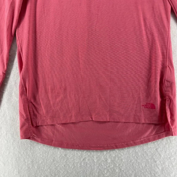 The North Face Shirt Women's Sz XS Pink Round Neck Athletic Pullover Long Sleeve - Picture 7 of 10